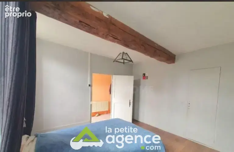 Maison 4 pièces 125 m² à vendre à Grossouvre (18600) - photo 5