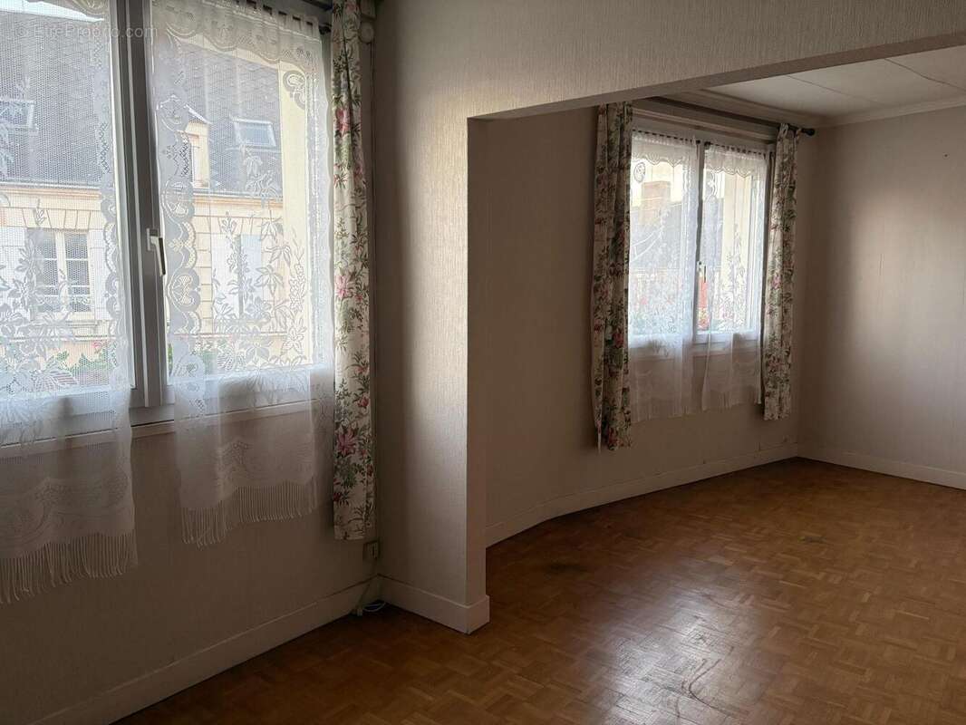 Photo 8 - Maison à LIGNIERES