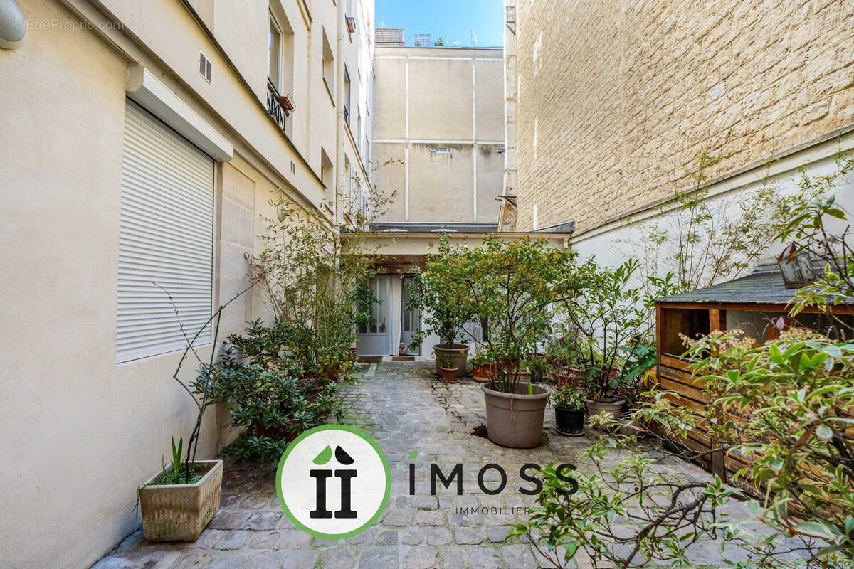 Appartement à PARIS-10E