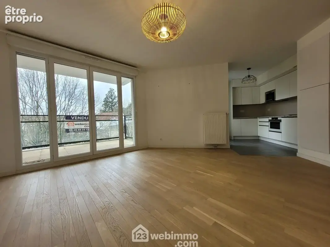 Appartement 82 m² à Chatenay-Malabry  - photo 282