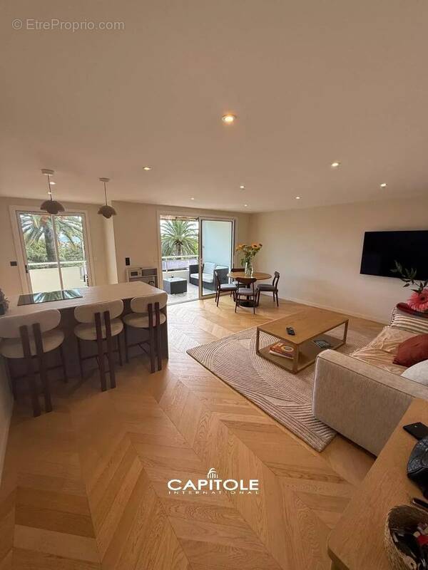 Appartement à CAGNES-SUR-MER