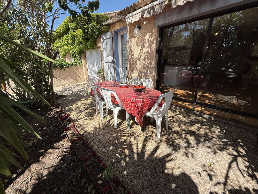 Maison à SAUVIAN