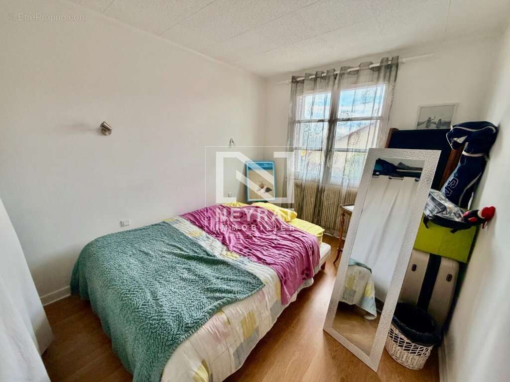 Appartement à CHAMPFORGEUIL