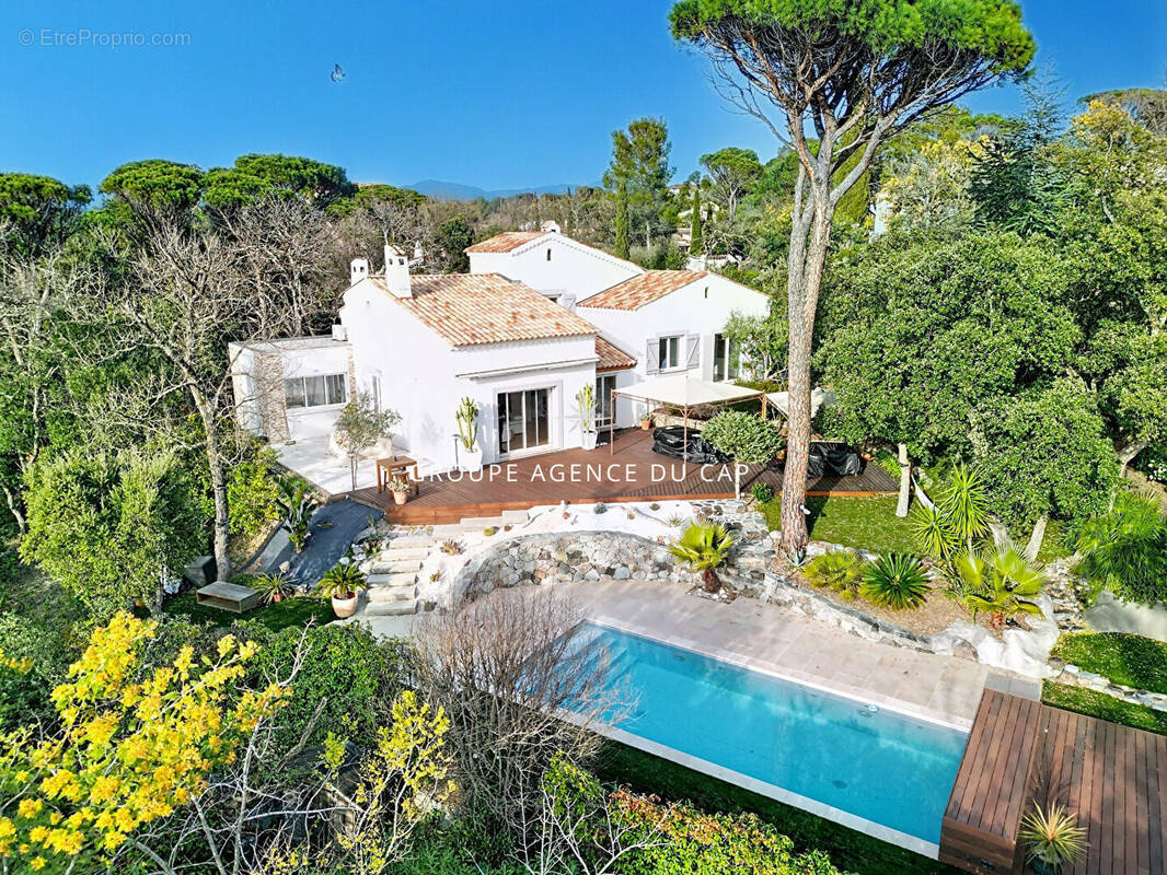 Maison à FREJUS