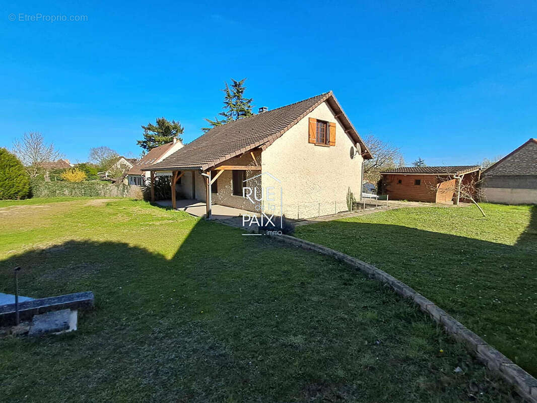 Maison sur sous sol , secteur prisé de Naintré 191.90 m2 - photo 15