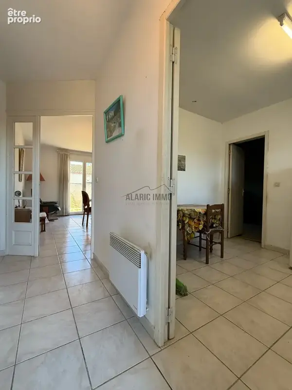 Villa indépendante avec garage et jardin - photo 10