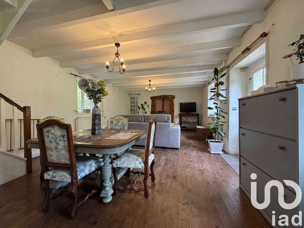 Maison 104 m² à Pont-Melvez  - photo 8