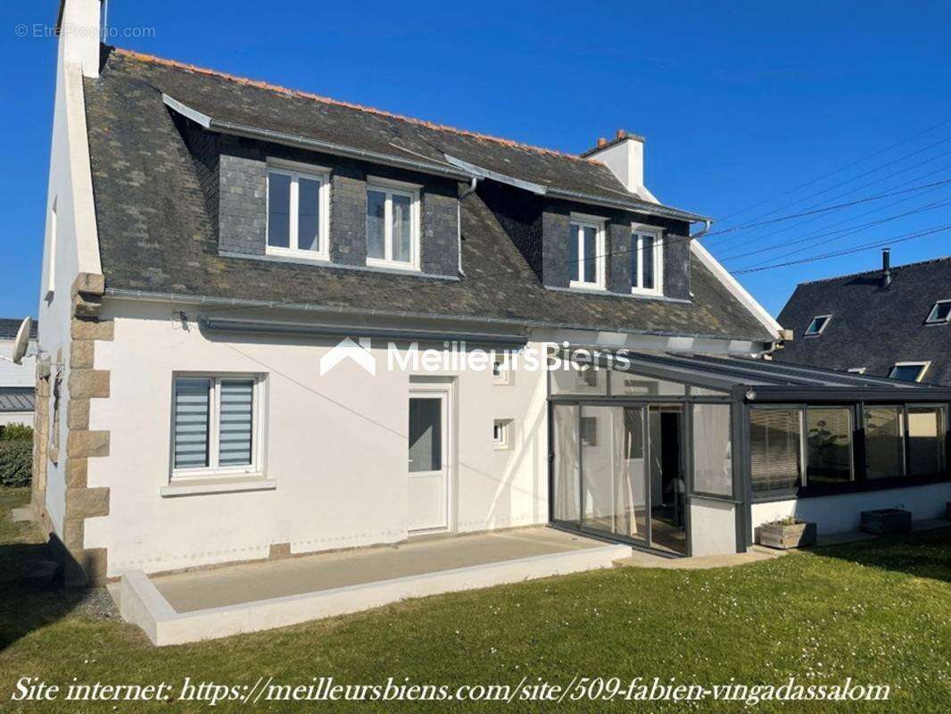 Maison à TREVOU-TREGUIGNEC