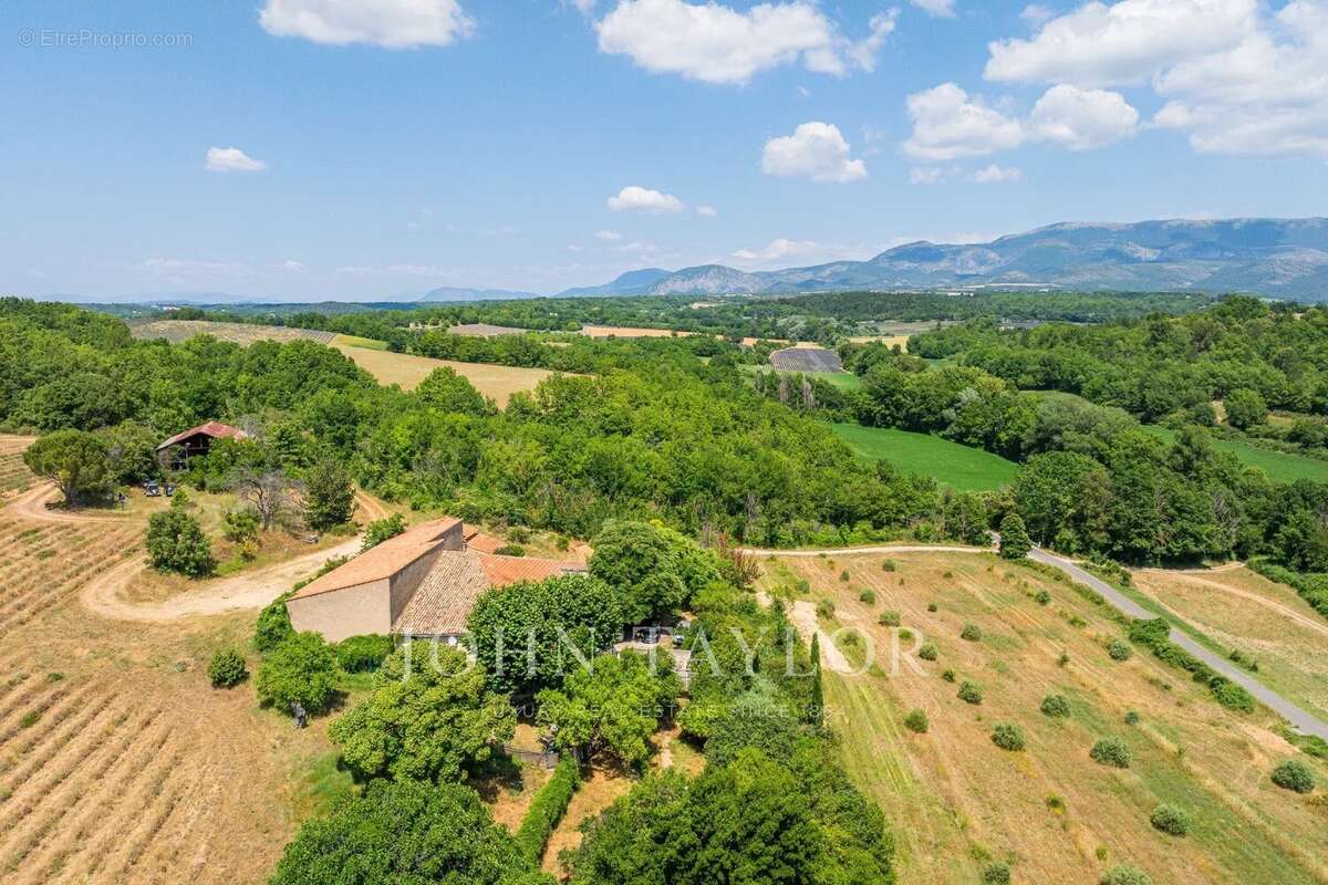 Domaine agricole à vendre à Roumoules,  Bastide Historique, Dépendances, Terres Agricoles et Ressources Naturelles - photo 17