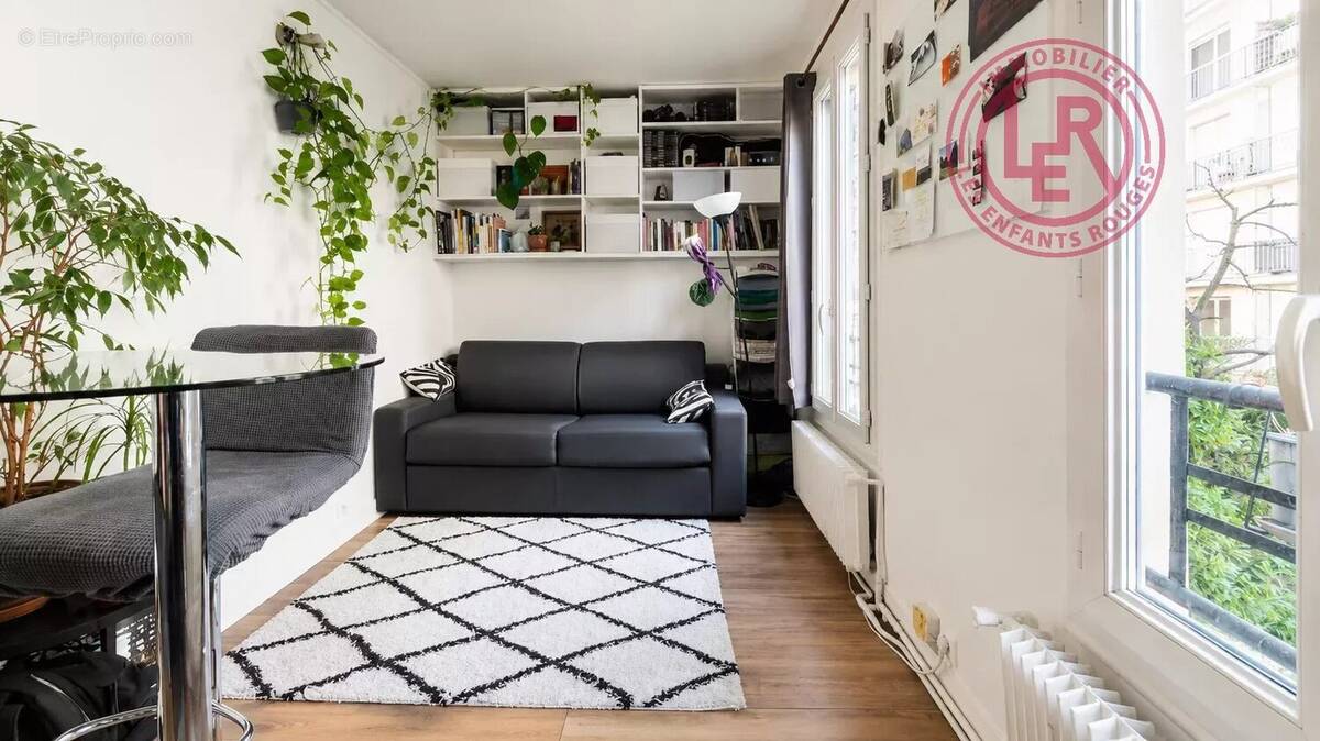 Appartement à PARIS-11E