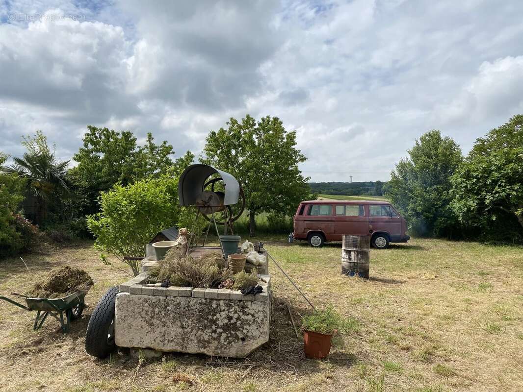 Maison à SAINTE-RAMEE