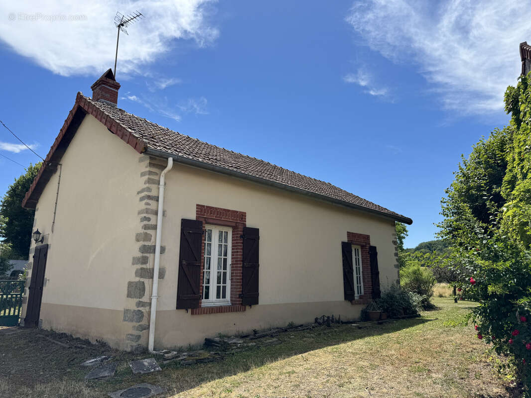 Maison à CERVON