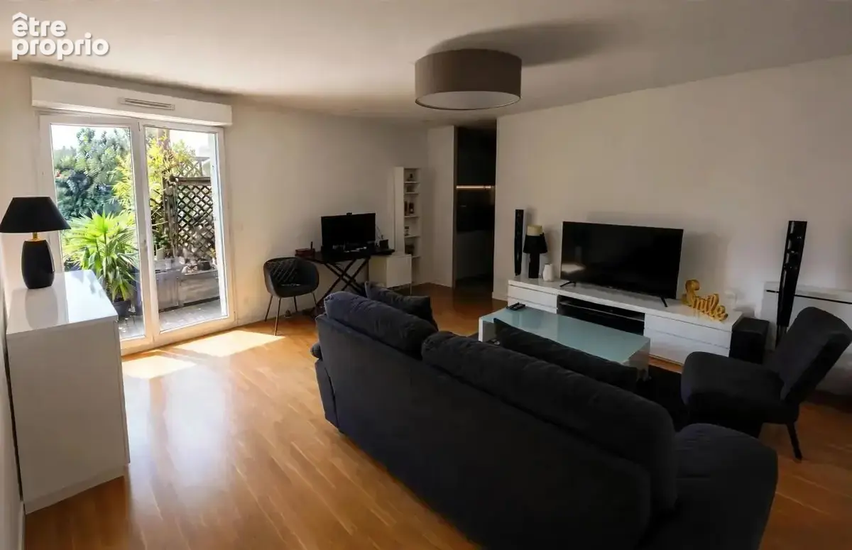 Quartier calme et résidentiel - 2P 46m² + terrasse et parking - photo 2