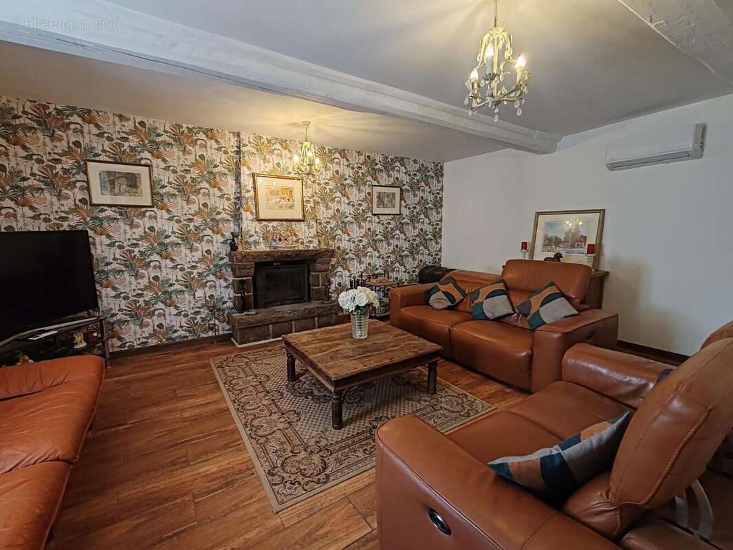 Photo 3 - Maison à FOUGEROLLES-DU-PLESSIS