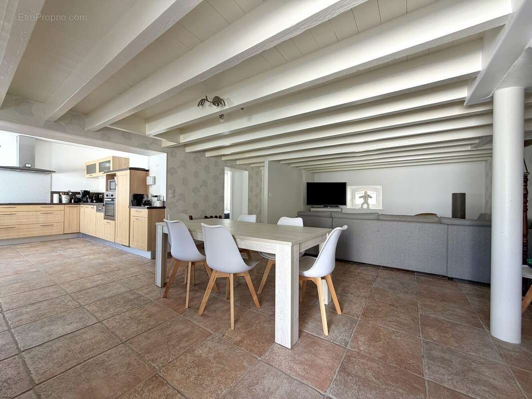 Pièce de vie - Maison à SAINT-JEAN-DE-MONTS