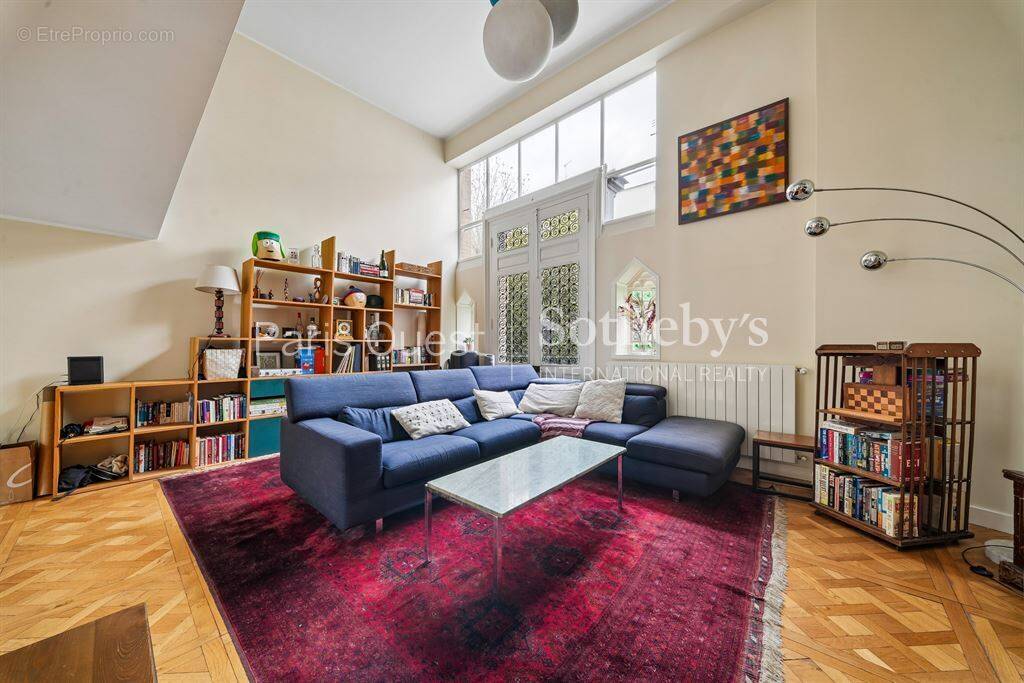 Appartement à PARIS-17E