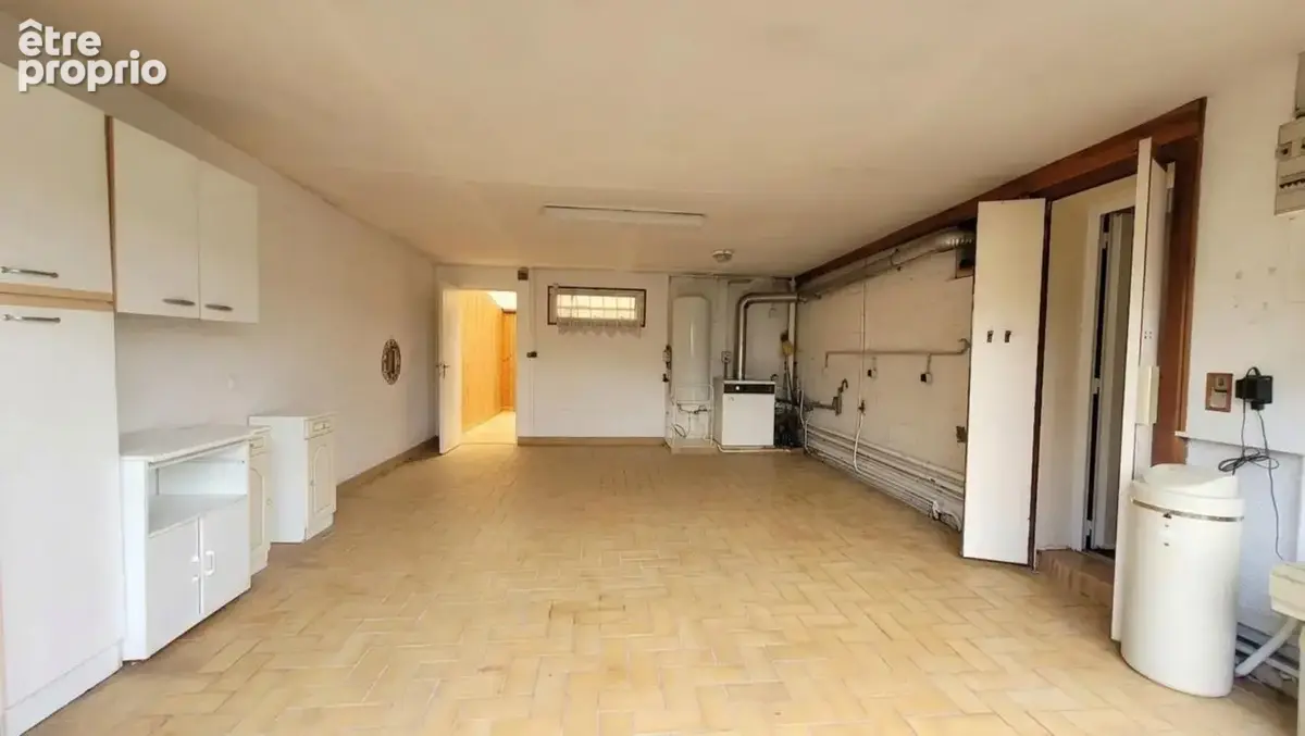 Beauvais - 5 chambres, vie de plain-pied et jardin - photo 12