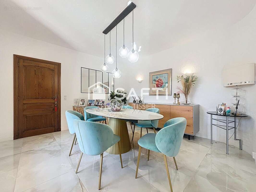 Photo 3 - Maison à LA ROQUETTE-SUR-SIAGNE