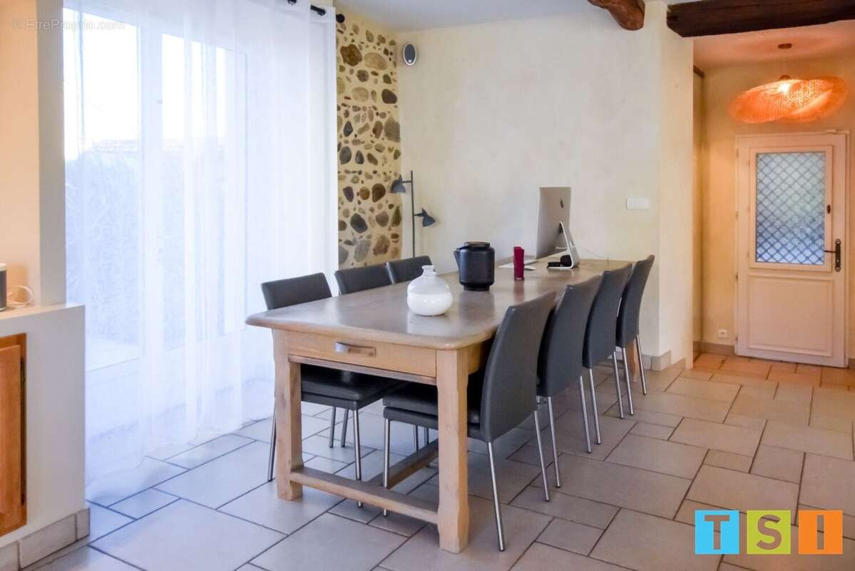 Secteur Comminges : Superbe maison familiale et gîte et/ou activité de chambres d'hôtes et gîte. Piscine et terrain sécurisé - photo 17