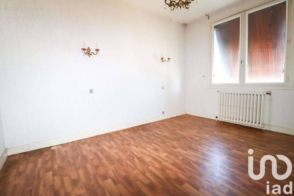 Maison 161 m² à Ussel  - photo 9