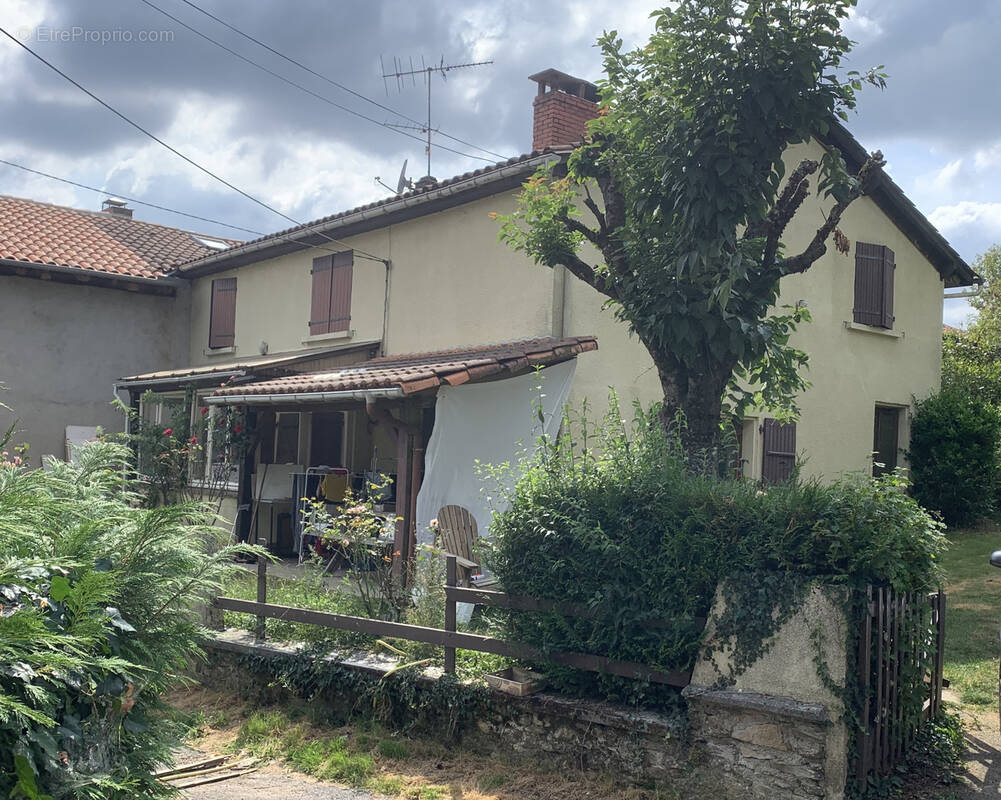 Maison à LE LINDOIS