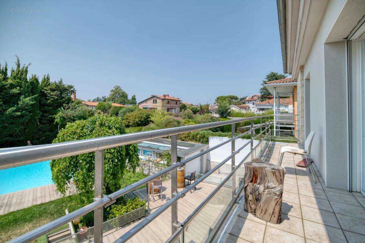 Maison de 7 pièces de 269 m² à Toulouse - photo 15