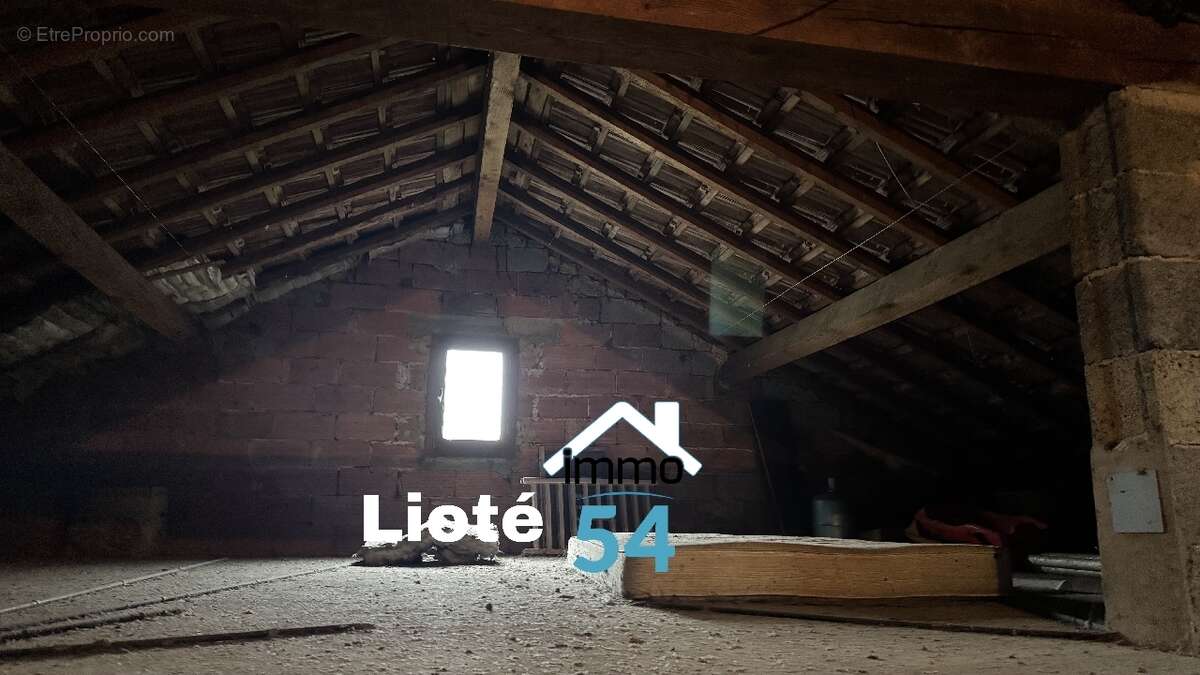 Maison à HARAUCOURT