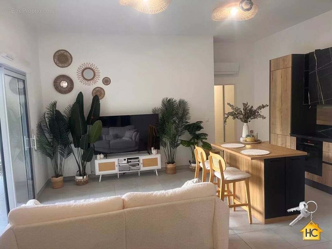 Appartement à LE CANNET