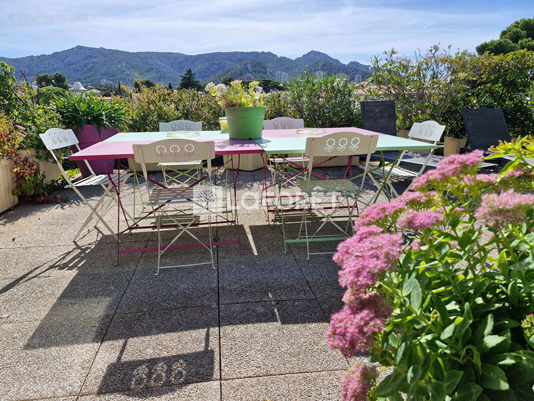 Appartement à MARSEILLE-9E