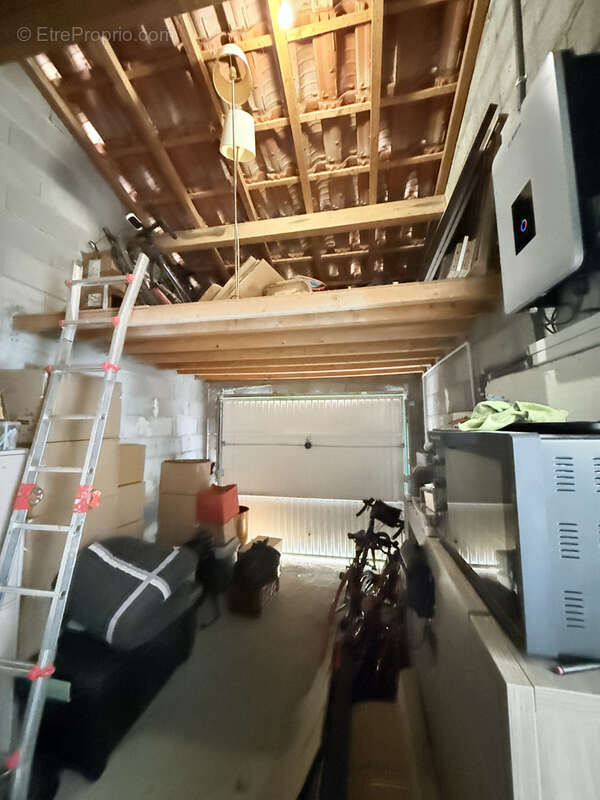 Maison à MOLIERES-CAVAILLAC