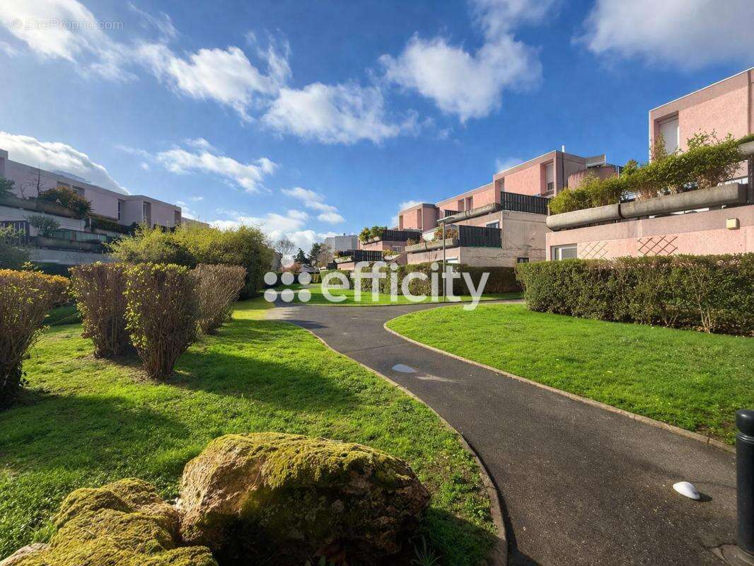Appartement à TAVERNY