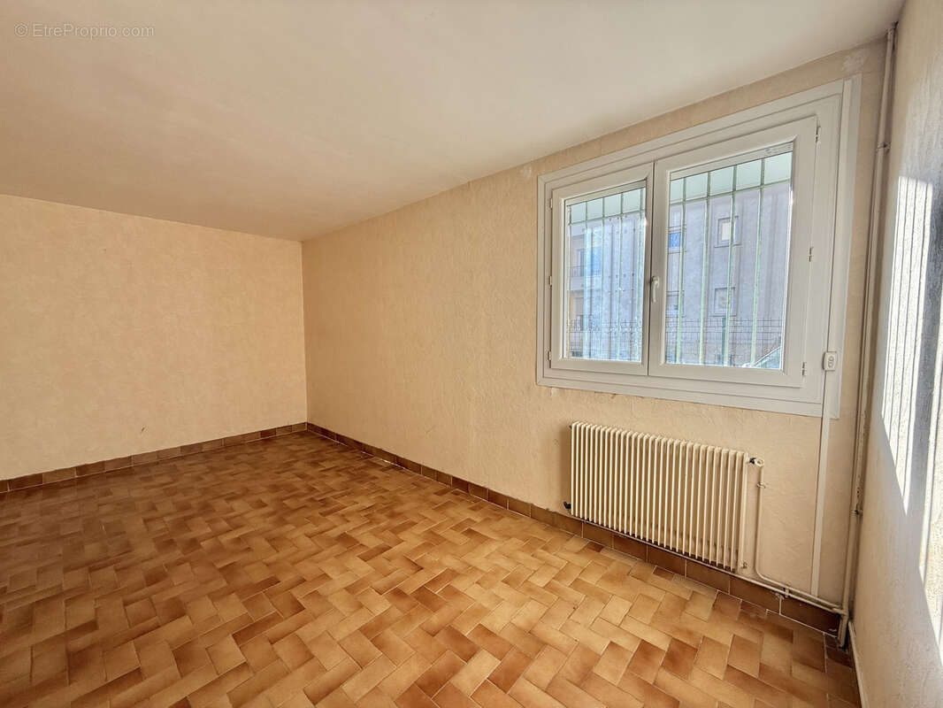 Appartement à BEZIERS
