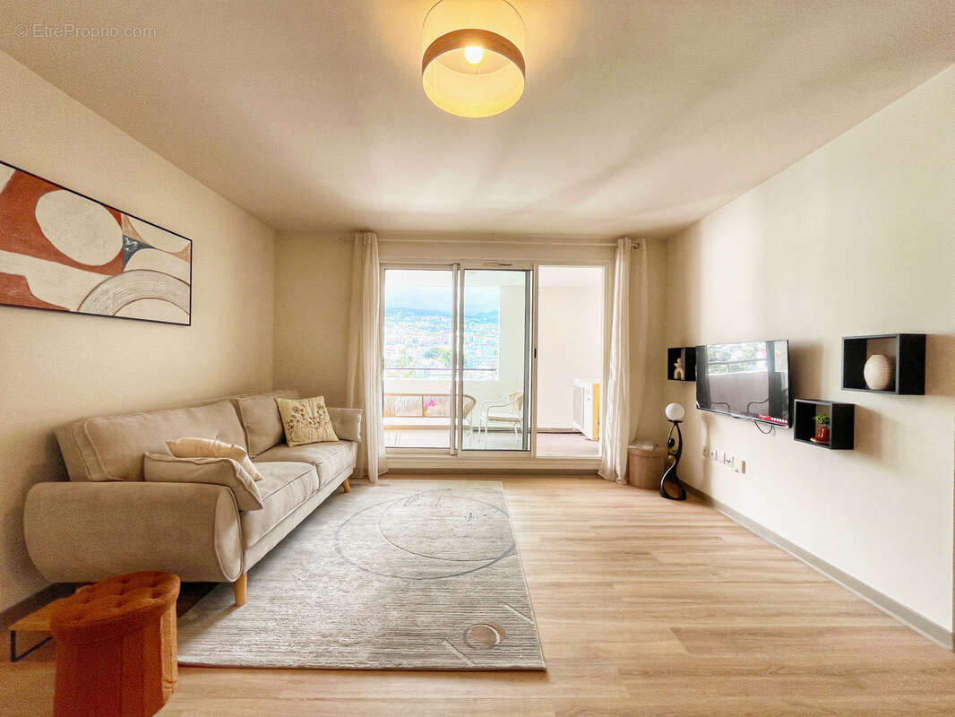 Appartement à SAINT-DENIS