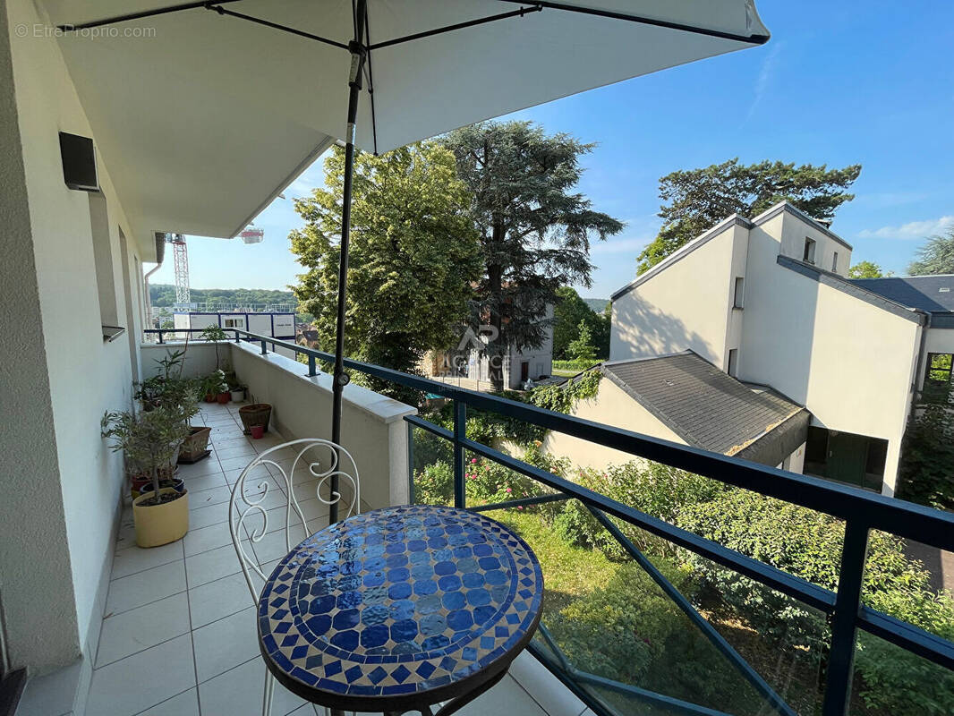 Appartement à CHAVILLE