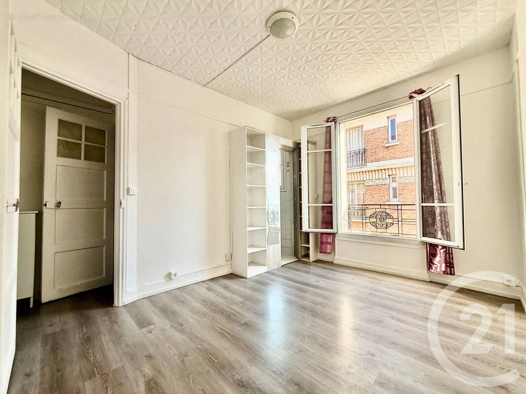 Appartement à CLICHY