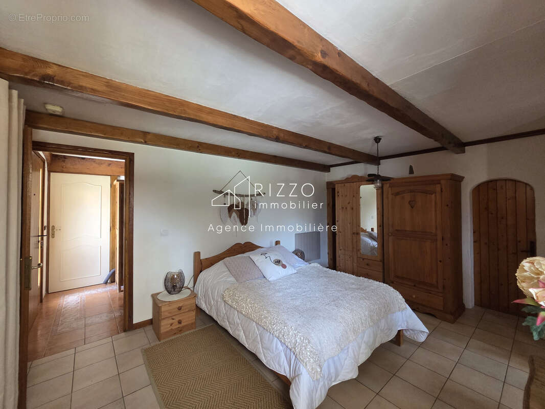 Maison à SEYTHENEX