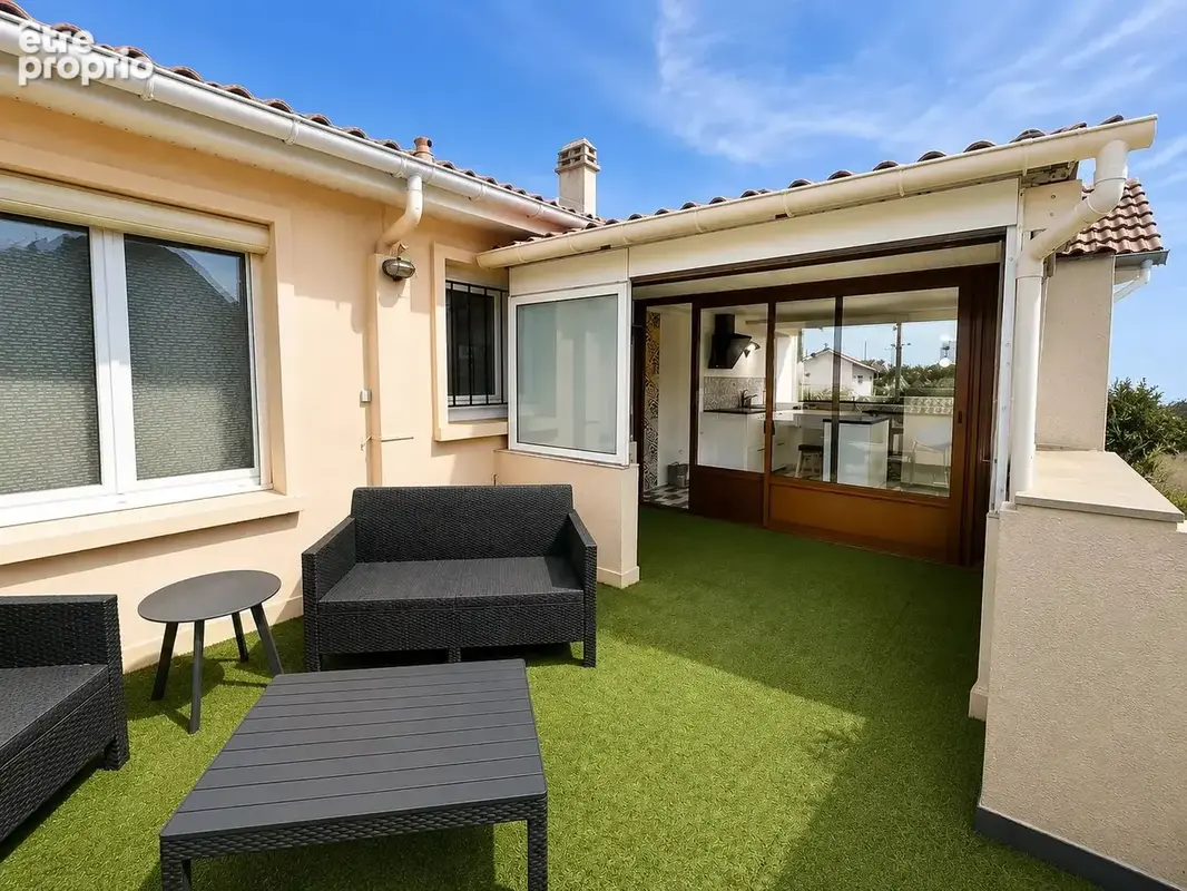 Maison rénovée avec goût, à 1 km du centre-ville - photo 7
