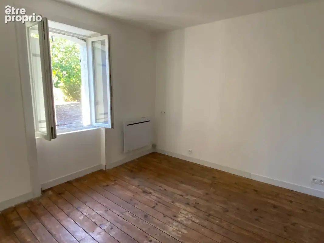 A 20 mn de limoges, cette bâtisse de 140m2 offre charme & confort sur 2500m2 - photo 13