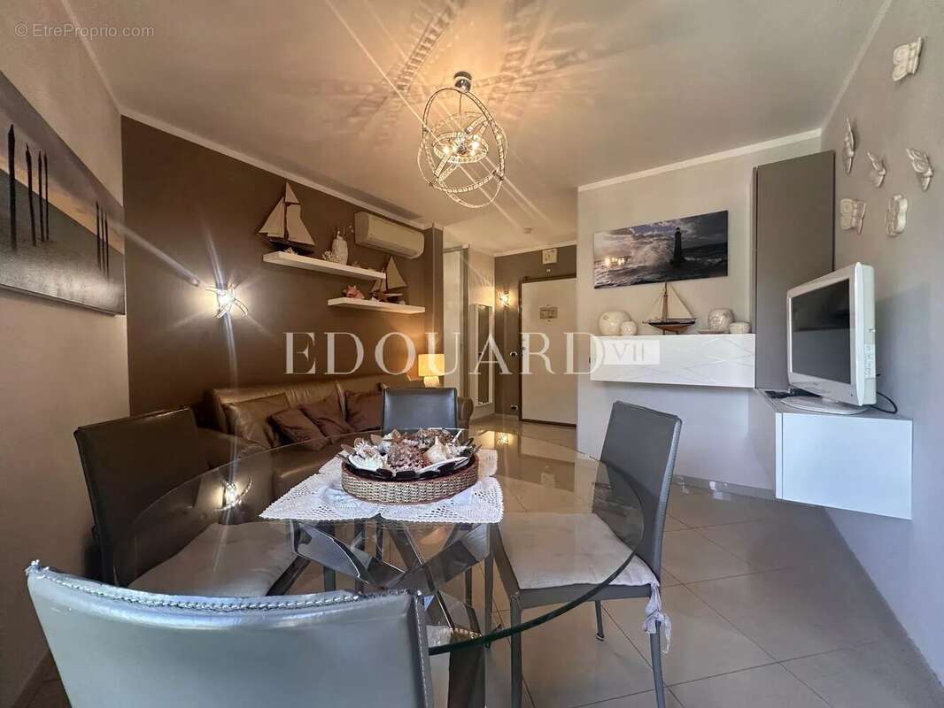 Appartement à MENTON
