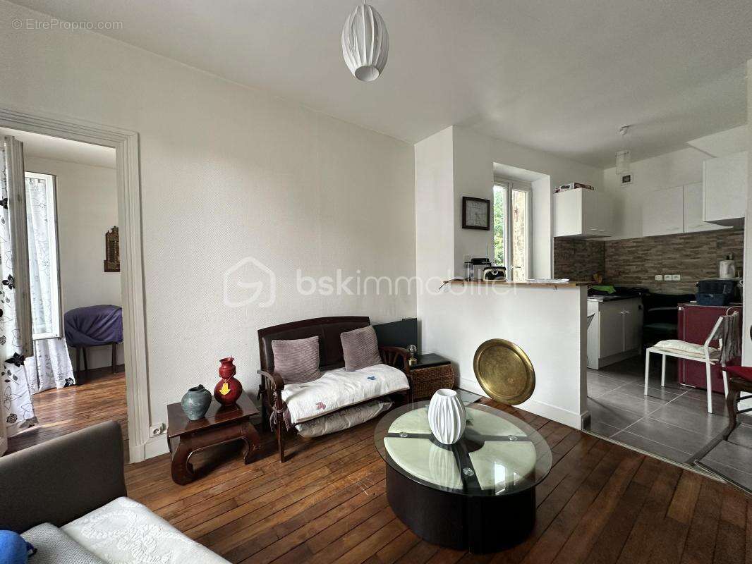 Appartement à CORBEIL-ESSONNES