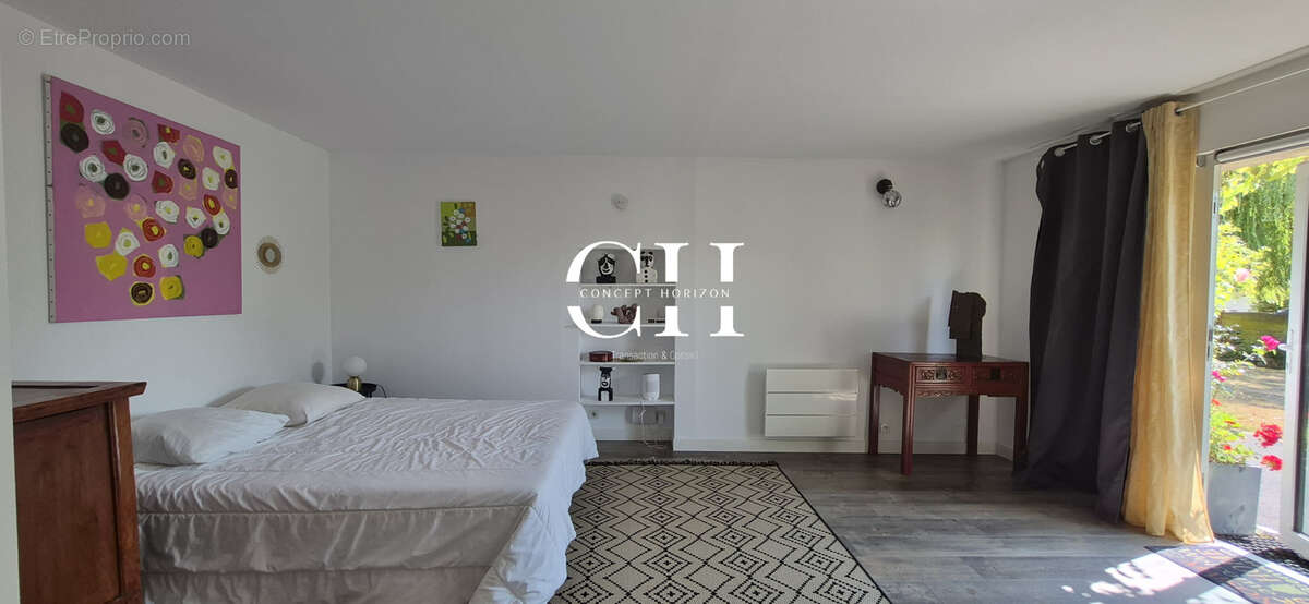 Propriété en pierre de 249 m2   Habitation, Gîte & Espace Pro à Hénon - photo 10