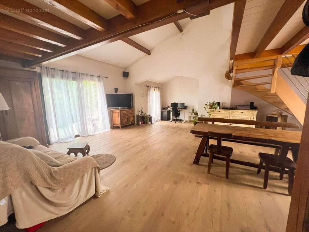 Photo 3 - Maison à SAINT-GEORGES-DE-BAROILLE