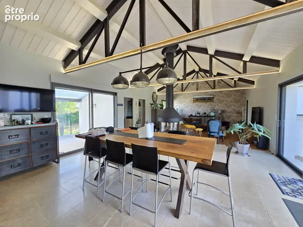 Belle propriete de 178 m2 hab + grange de 150 m2 + dependance - photo 4