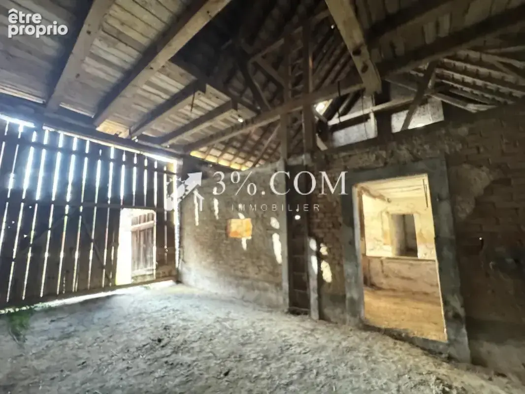 Corps de ferme avec dépendances - 6  pièces - 137 m2 sur par - photo 5
