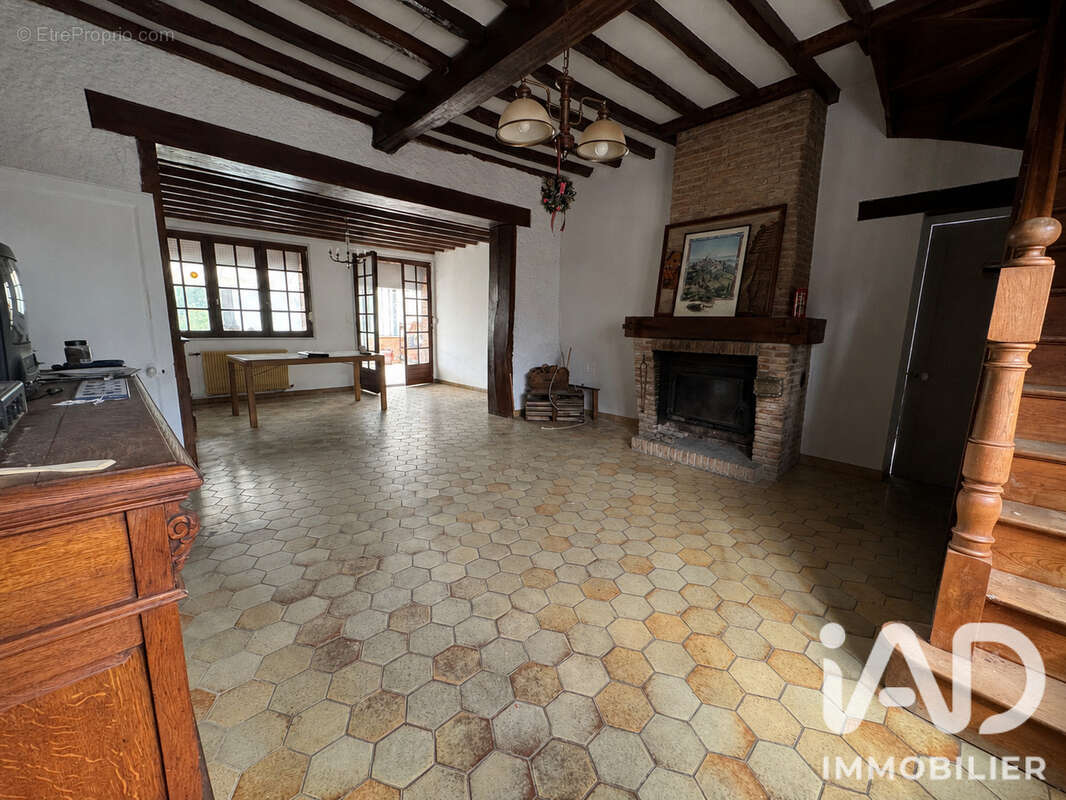 Maison 108 m² à Abbeville  - photo 4