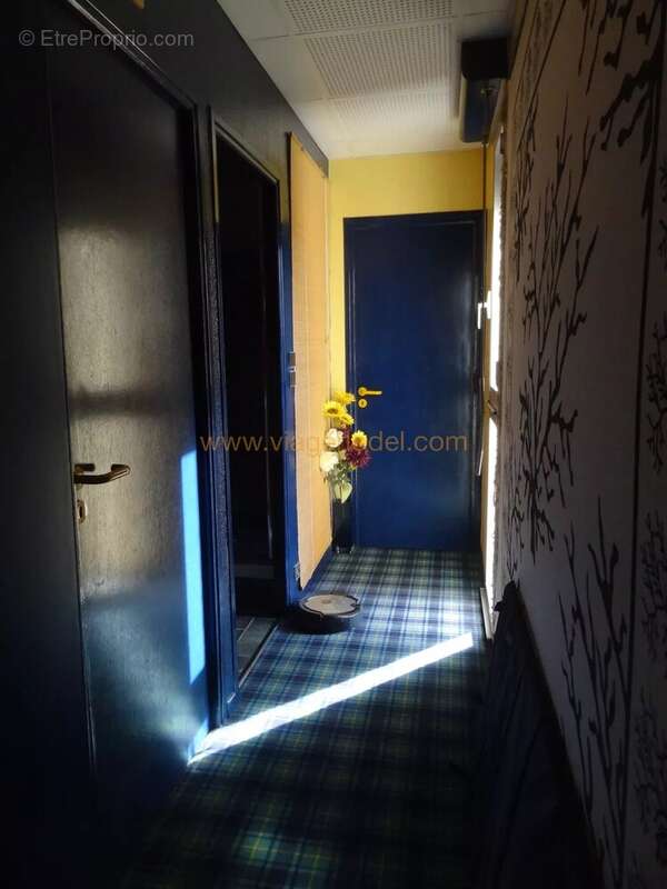 Maison à SAUX-ET-POMAREDE