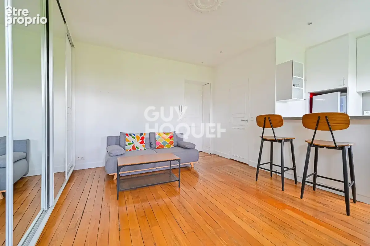 Appartement à PARIS-12E