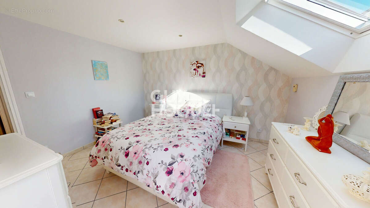 Maison à LA CHAPELLE-SUR-ERDRE