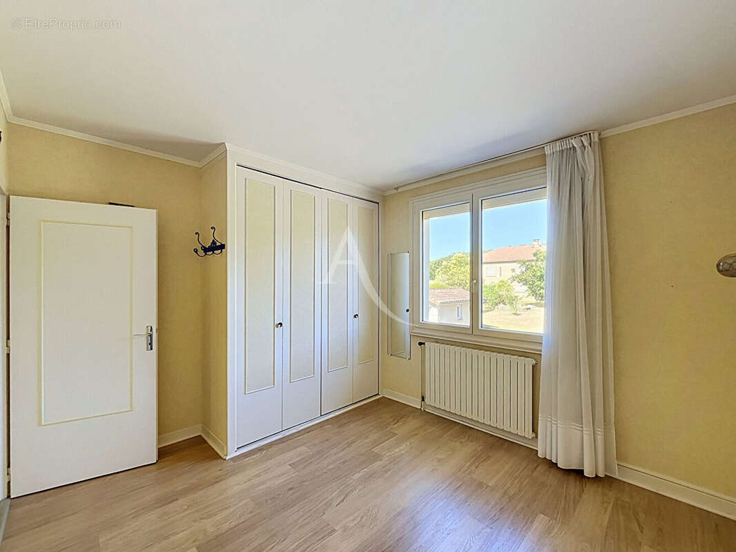 Jolie maison de 3 chambres avec ascenseur proche centre - photo 5