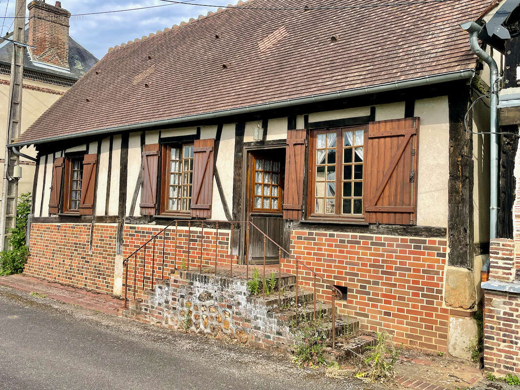 Maison de village avec bord de rivière - photo 26